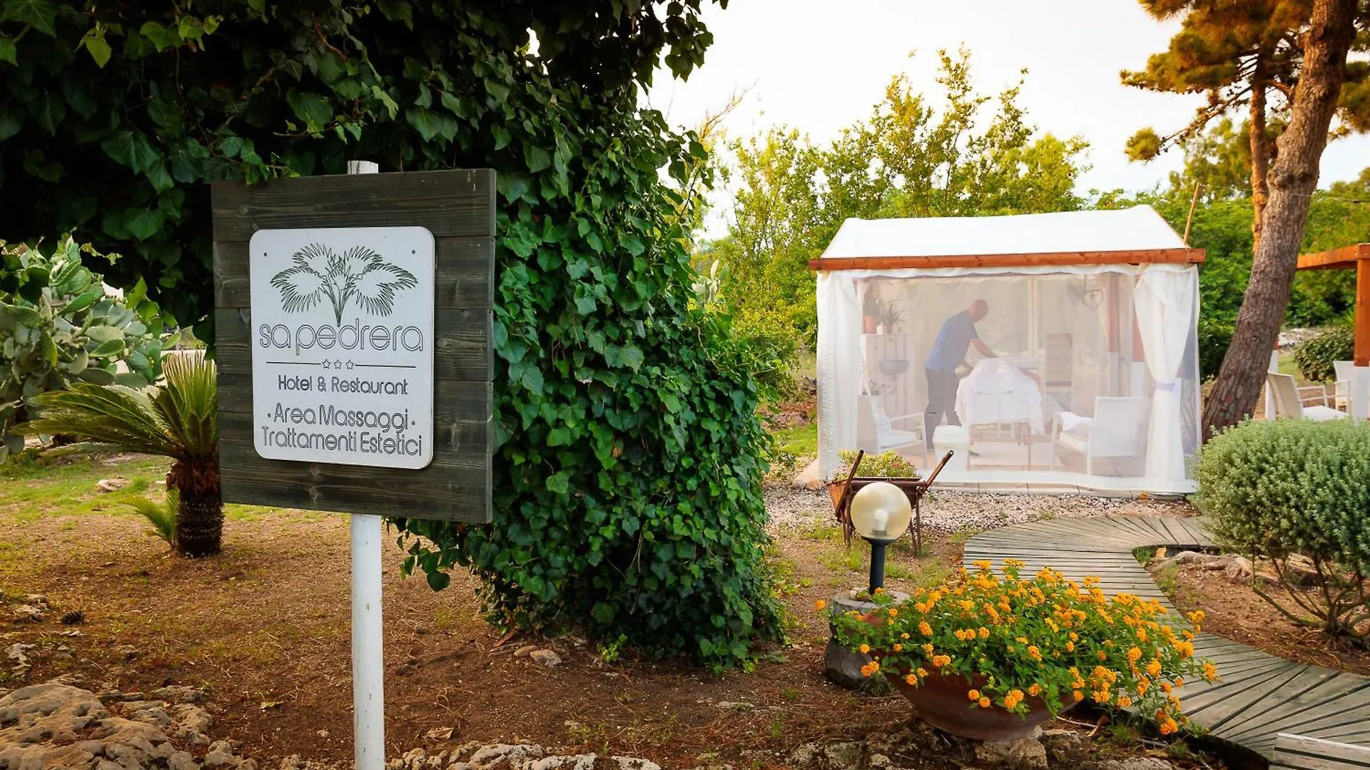 Sa Pedrera Country Hotel Cabras 3*,  Italy